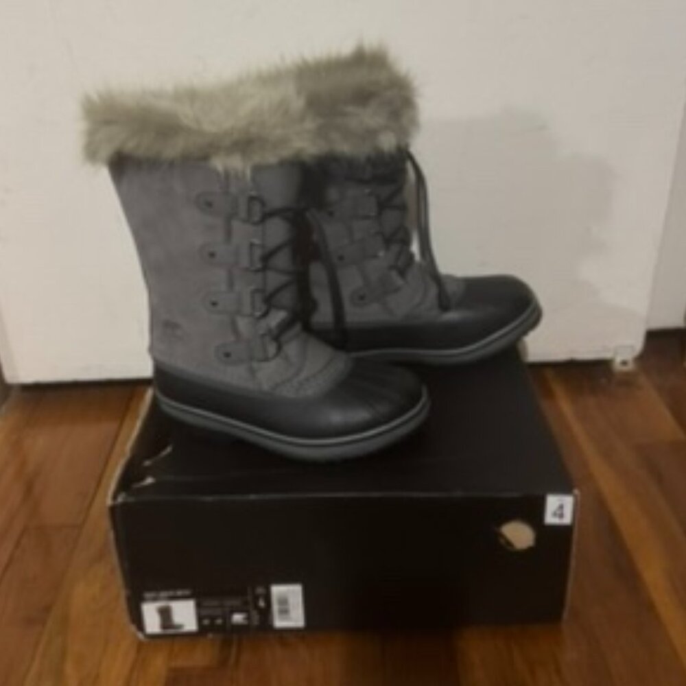 Sorel Joan of Artic Duck Style Snow Boots - youth